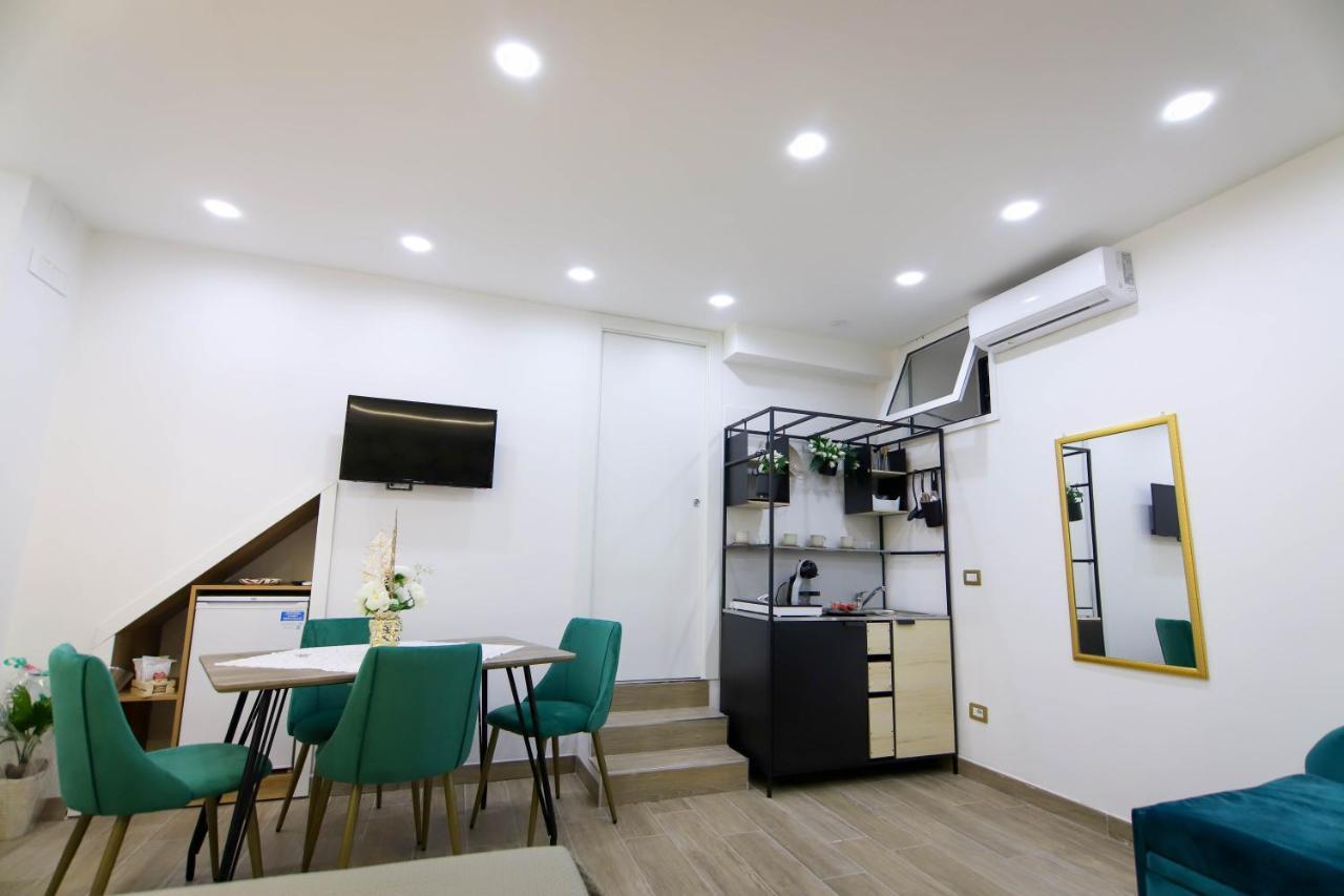 לינה וארוחת בוקר נאפולי Casa Diaz מראה חיצוני תמונה